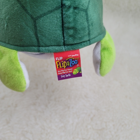 FlipaZoo Gildy Tiger Toby Turtle 2 In 1 Plush - Picture 8 of 14